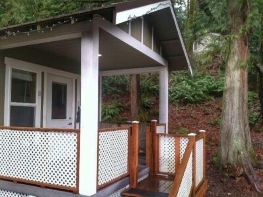 Robin Hood Village Resort - photo 9