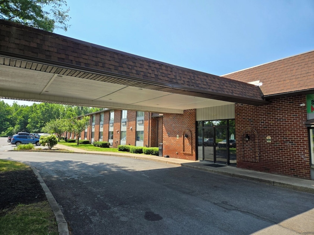 Red Roof Inn Fulton - photo 35