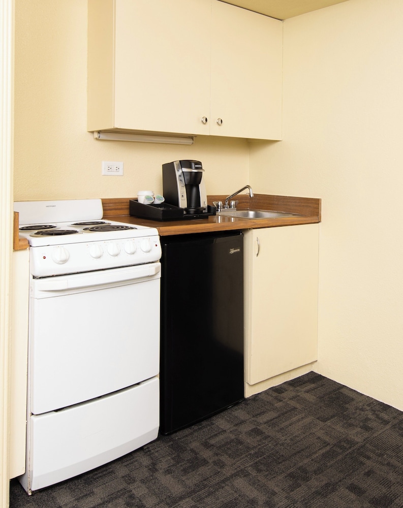 Ohia Waikiki Studio Suites - photo 15