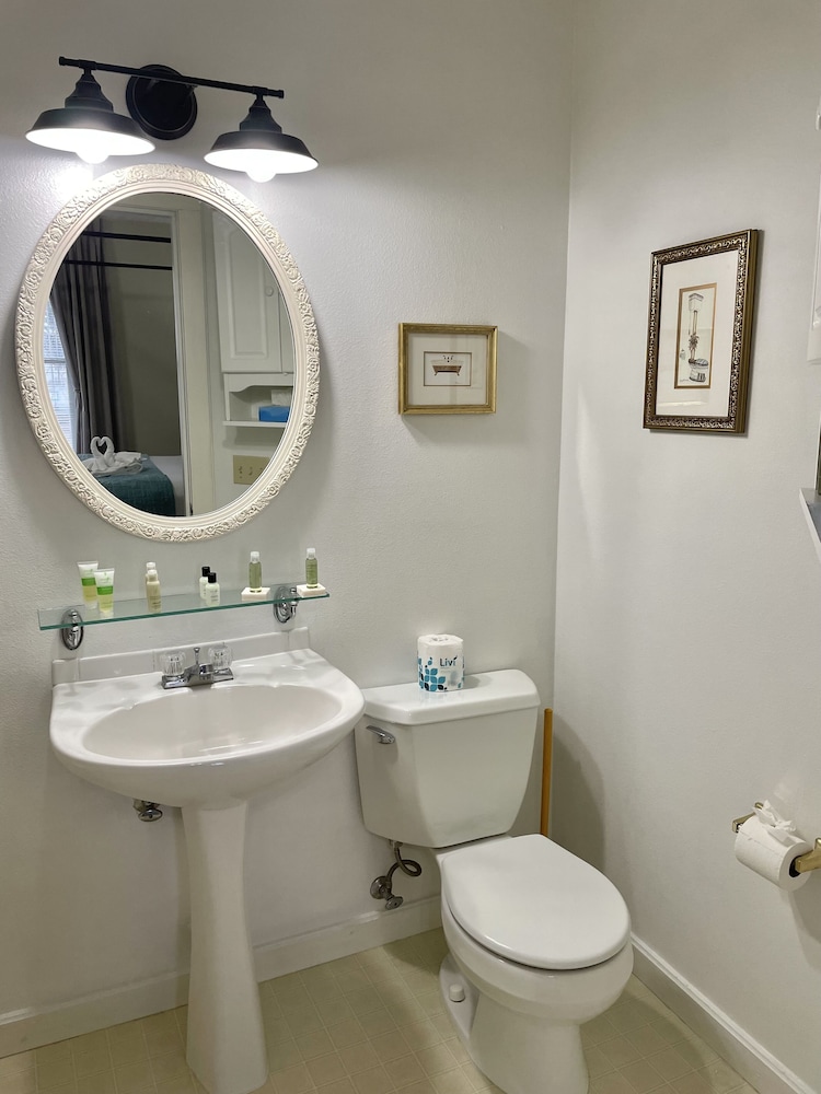 Gilbert Inn Seaside - photo 61