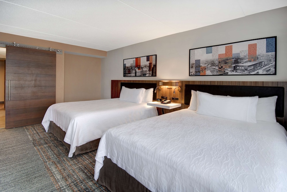 Hilton Garden Inn Terre Haute - photo 27