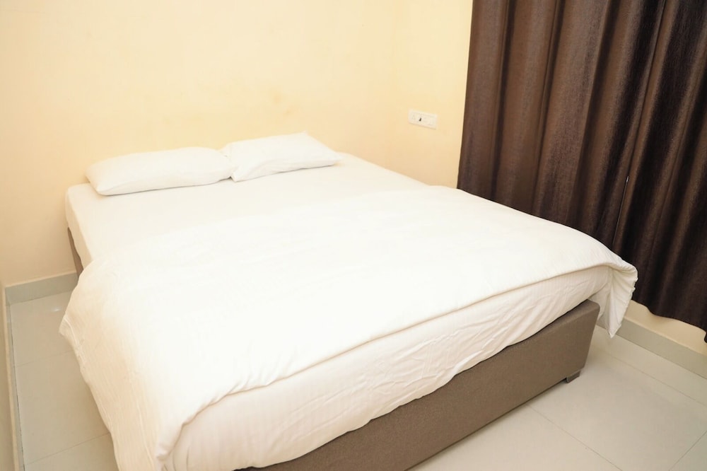 Ak Vellore Stays — Vellore