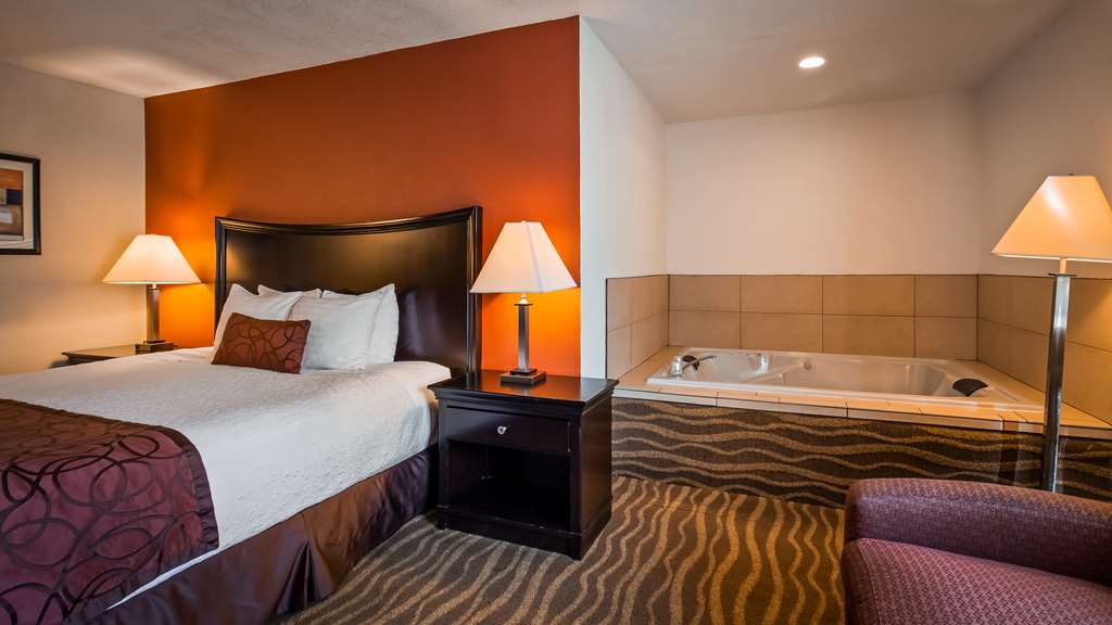 Best Western Plus Corning Inn - photo 7