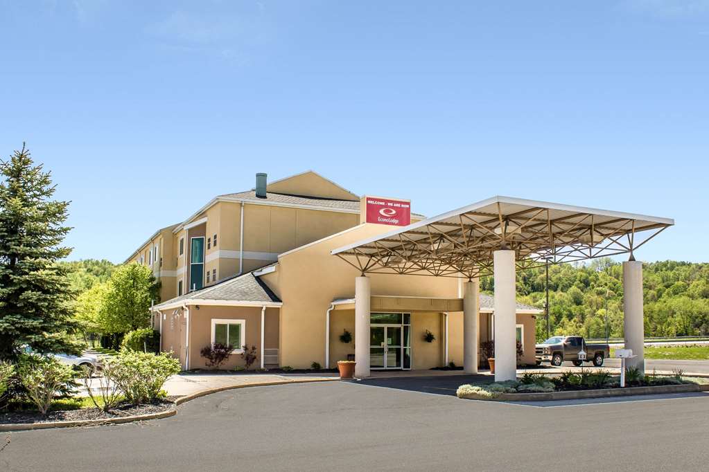 Econo Lodge Meadville PA — hotel in Meadville