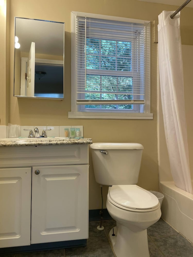 Grand Beach Inn - photo 46