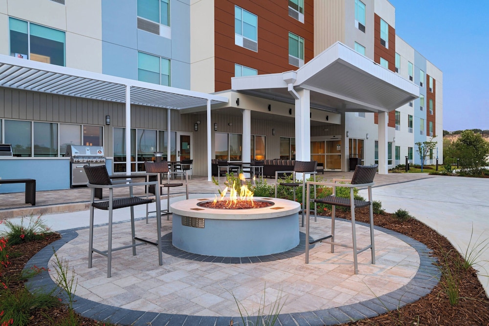 TownePlace Suites by Marriott San Antonio Northwest at The RIM - photo 21