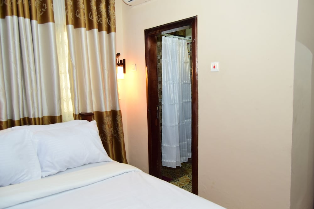 Absor Royal Hotel in Koforidua, Ghana