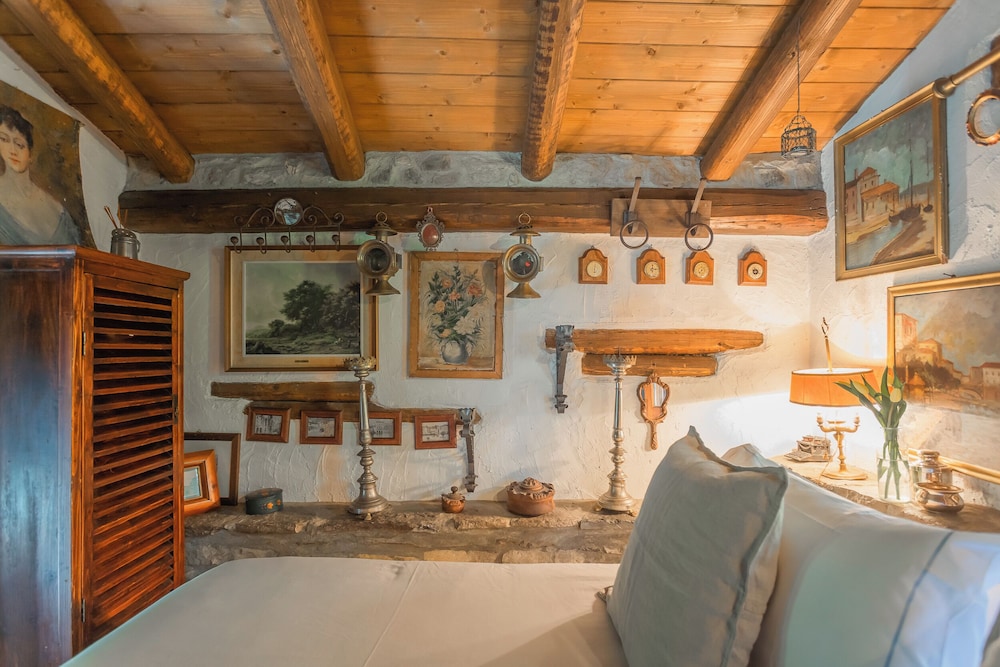 The Writer's Nest by Rent all Como — hotel in Faggeto Lario
