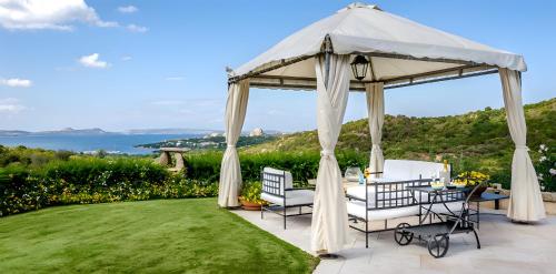 Villa Cala Bitta — 4-Star Luxury Hotel in Arzachena, Italy