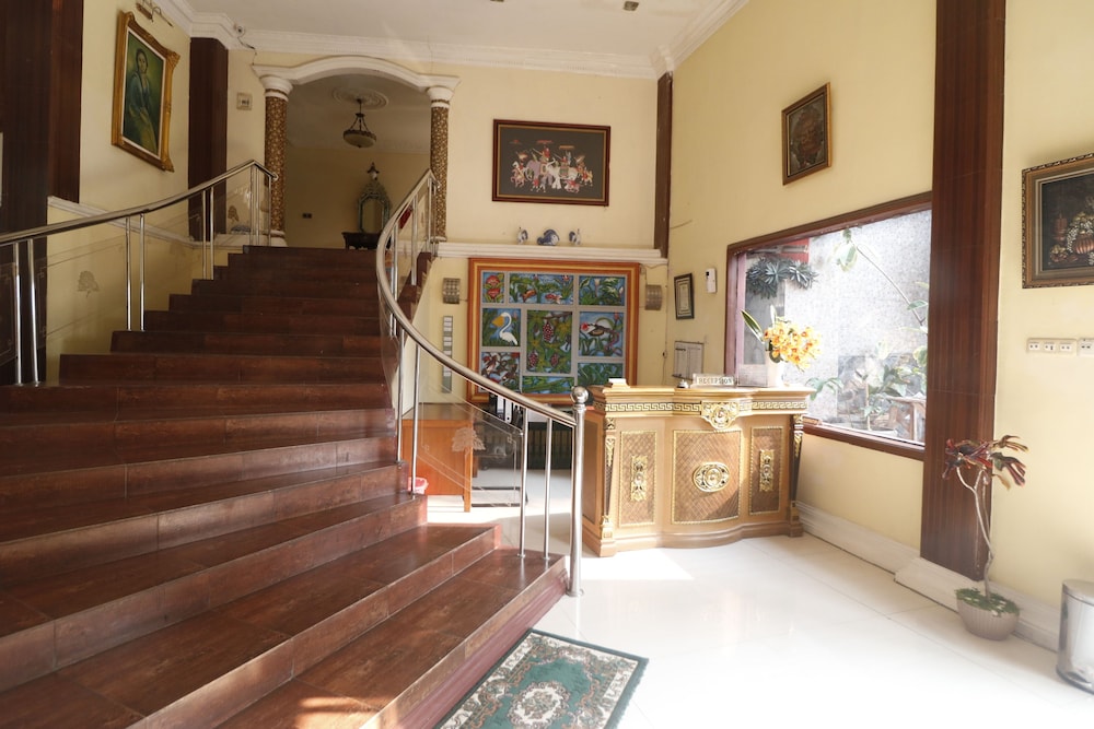 RedDoorz @ Cibogo Puncak Bogor — Bogor — photo 5