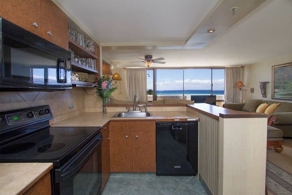 Diamond Head Beach Hotel - photo 28