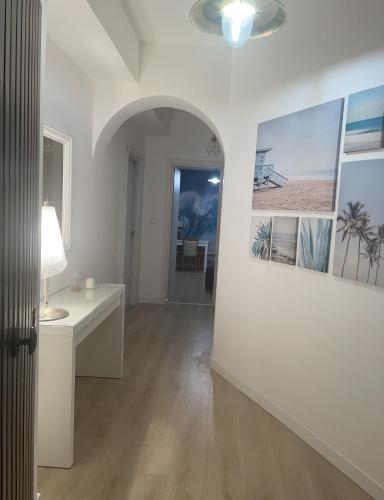 Casa Vacanze Infuria Di Onde Con Posto Auto — 4-Star Luxury Hotel in Giardini-Naxos, Italy