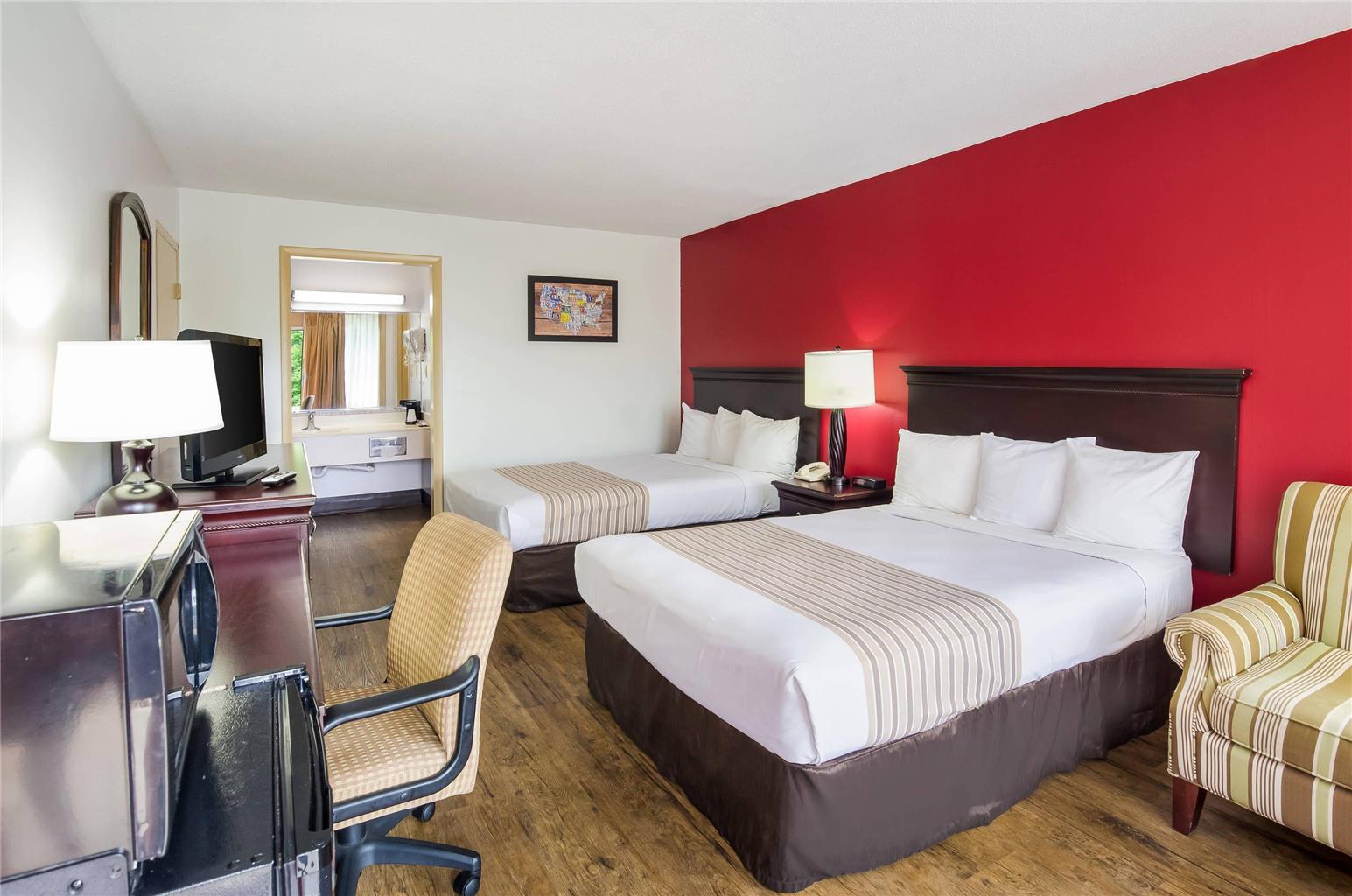 Econo Lodge Marion I 81 - photo 11