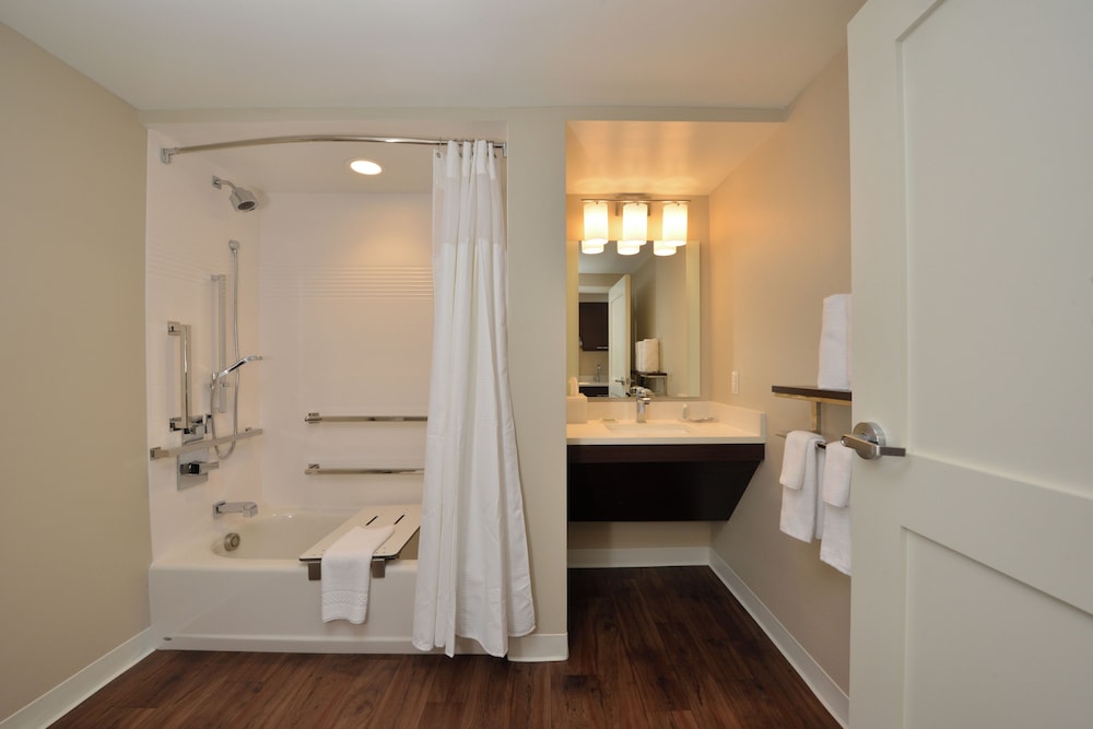 TownePlace Suites by Marriott Raleigh Durham Airport Morrisville - photo 22
