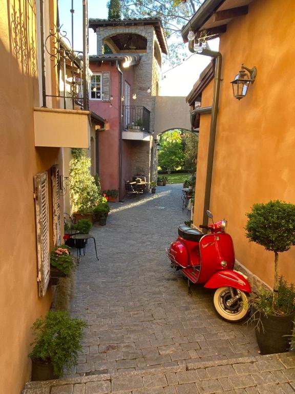 Guestlands Italia B&B — 4-Star Luxury Hotel in Arcadia, Australia