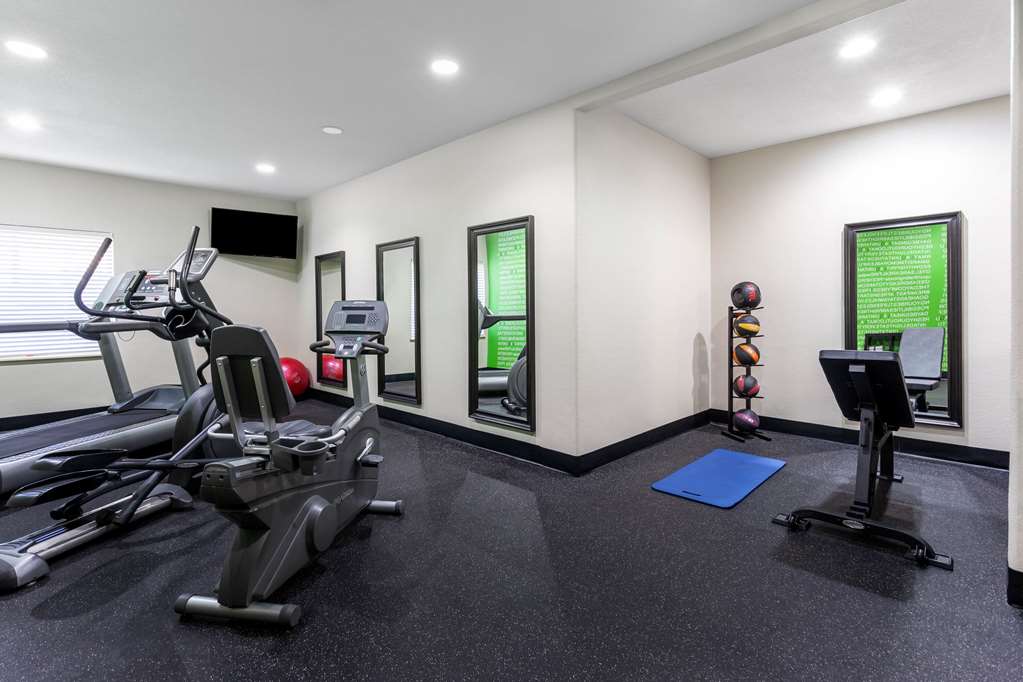 La Quinta Inn & Suites by Wyndham New Braunfels - photo 9