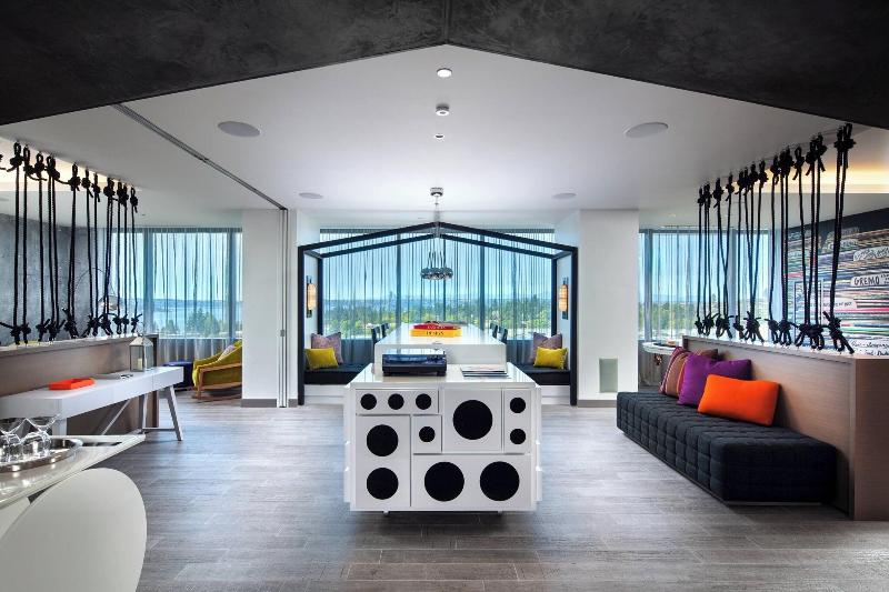 W Bellevue — 4-Star Luxury Hotel in Bellevue, United States