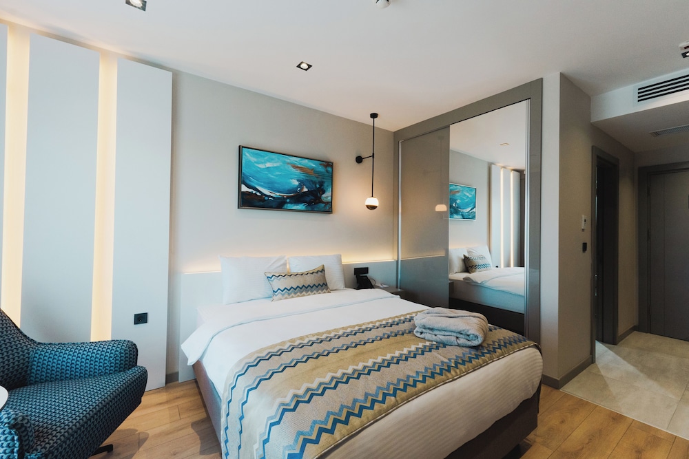 Stillo Business Hotel & Spa — Aliaga — photo 4