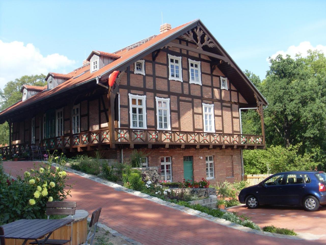 Ferienappartements Schweizer Haus — 5-Star Luxury Hotel in Stolpe, Germany