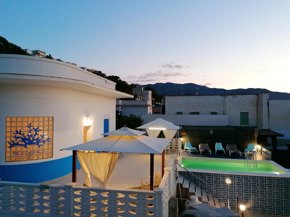 Holiday Home Contrada Alcamo Marina — 4-Star Luxury Hotel in Alcamo, Italy