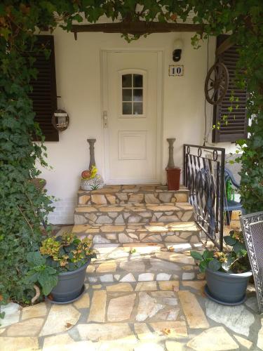 Ferienhaus Schatz — Unknown City — photo 2