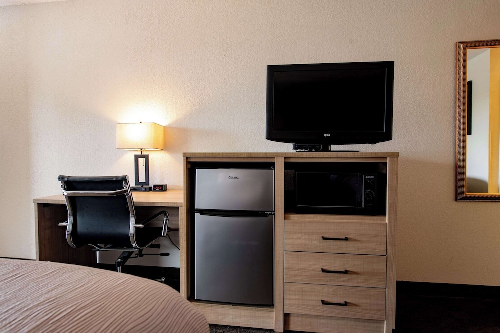 Quality Inn Monroe - photo 7