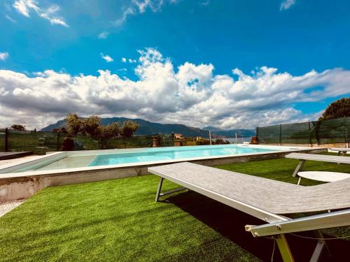 Casa Sole Eventi Wi Fi Fronte Mare Con Piscina — 4-Star Luxury Hotel in Alcamo, Italy