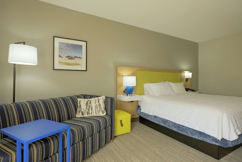 Hampton Inn Edenton - photo 44