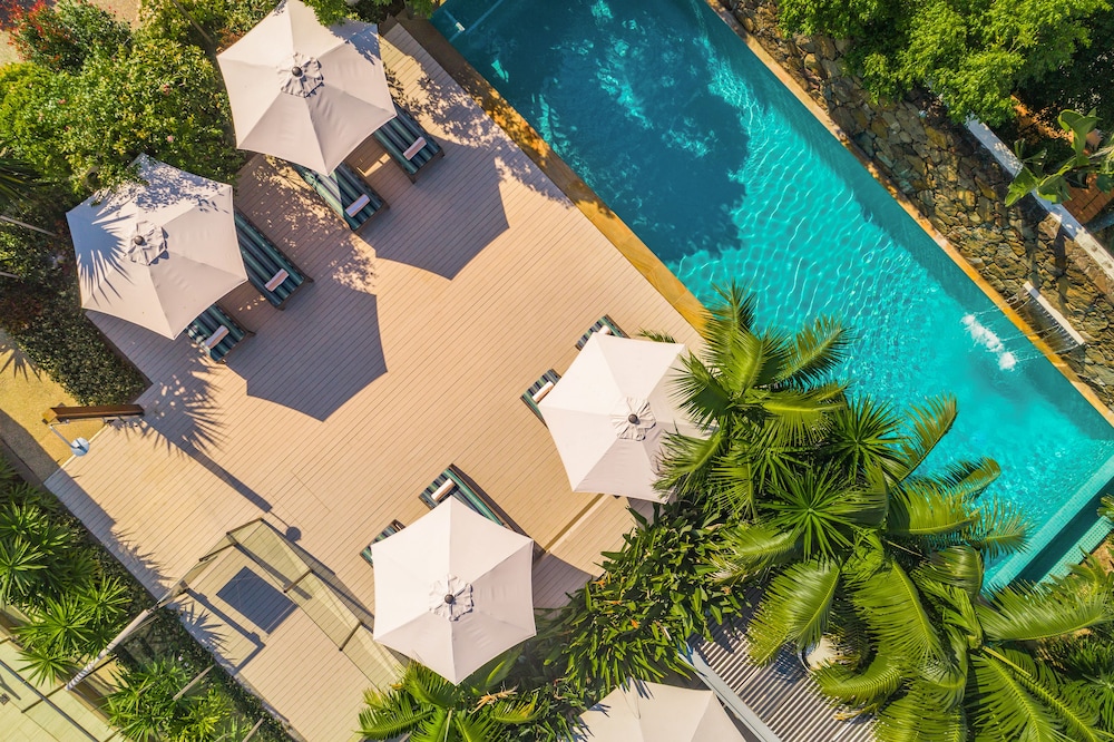 Bayview Beachfront Apartments