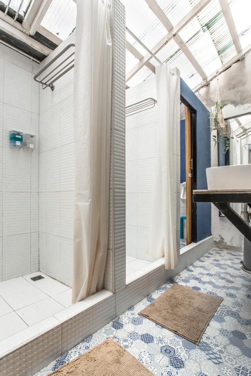 Klong House Hostel