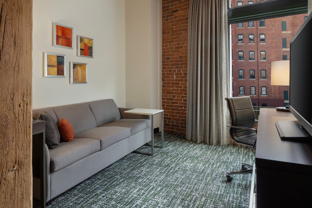 Residence Inn by Marriott Boston Downtown Seaport - photo 40