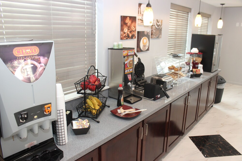 Paris Inn & Suites - photo 18