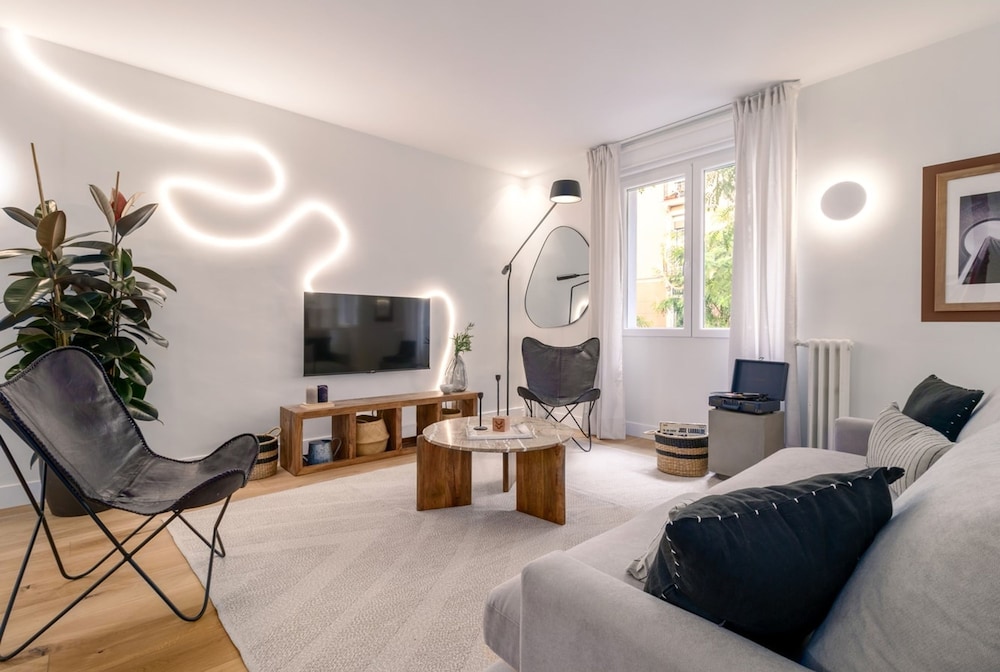 Inca 2 Bedrooms and Terrace in Goya hotel Goya Madrid