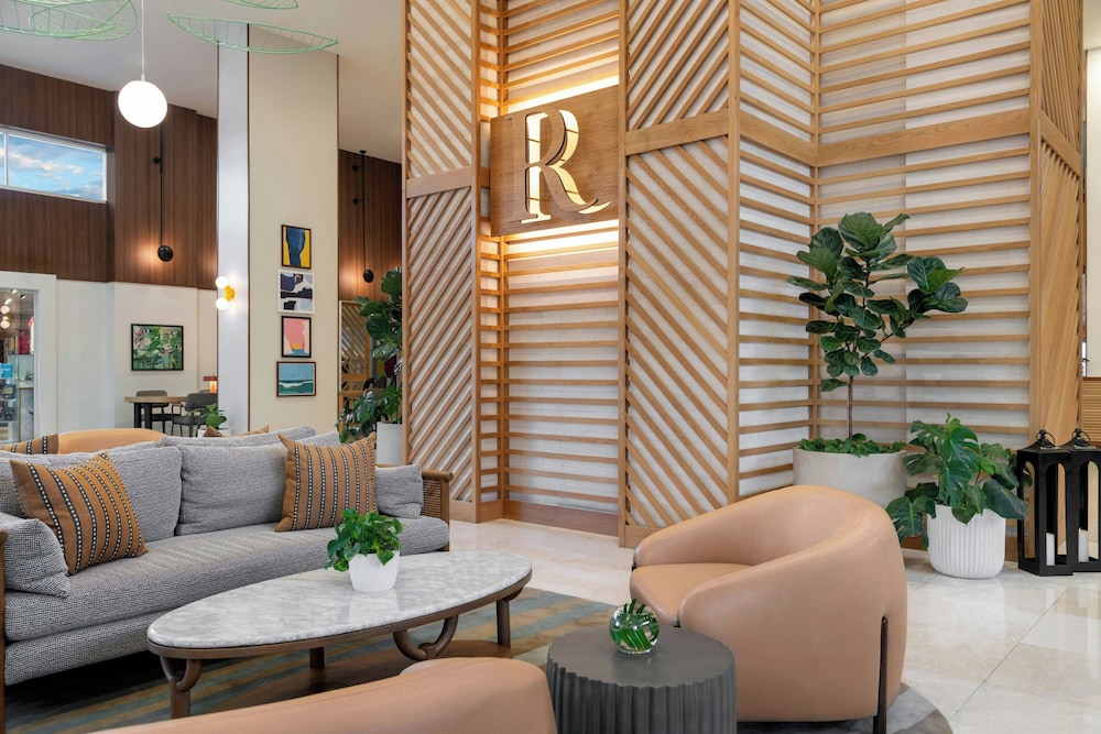 Renaissance Orlando Resort Disney Springs Area - photo 5
