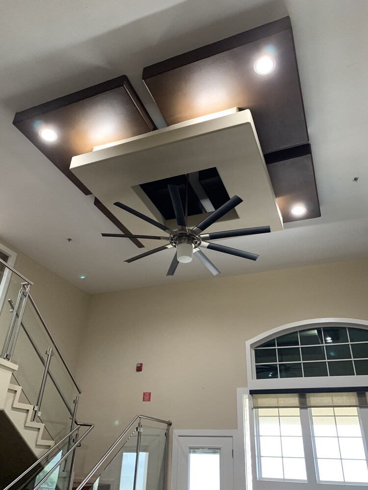 Blue Bay Inn & Suites - photo 42