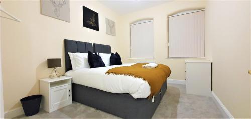 Shakespeare Views Modern Northampton Apartment — 4-Star Luxury Hotel in Northampton, United Kingdom