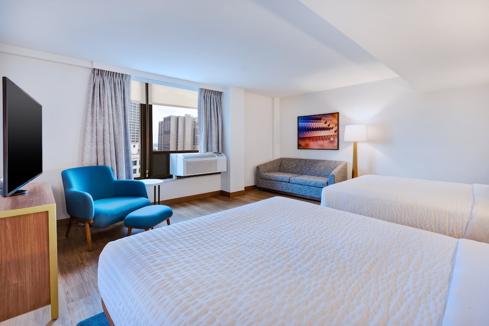 Hotel Indigo Detroit Downtown by IHG - photo 26
