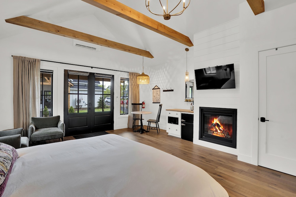 The Scout Boutique Cottages - photo 15