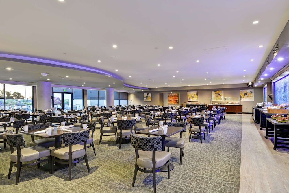 DoubleTree by Hilton Hotel Pleasanton at the Club - photo 40
