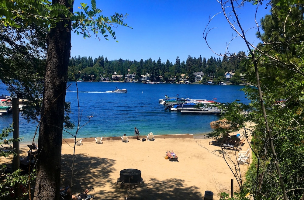 Lake Arrowhead Resort and Spa - photo 37