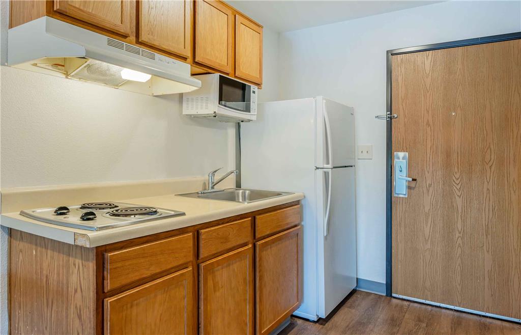 Extended Stay America Select Suites Indianapolis Lawrence - photo 28