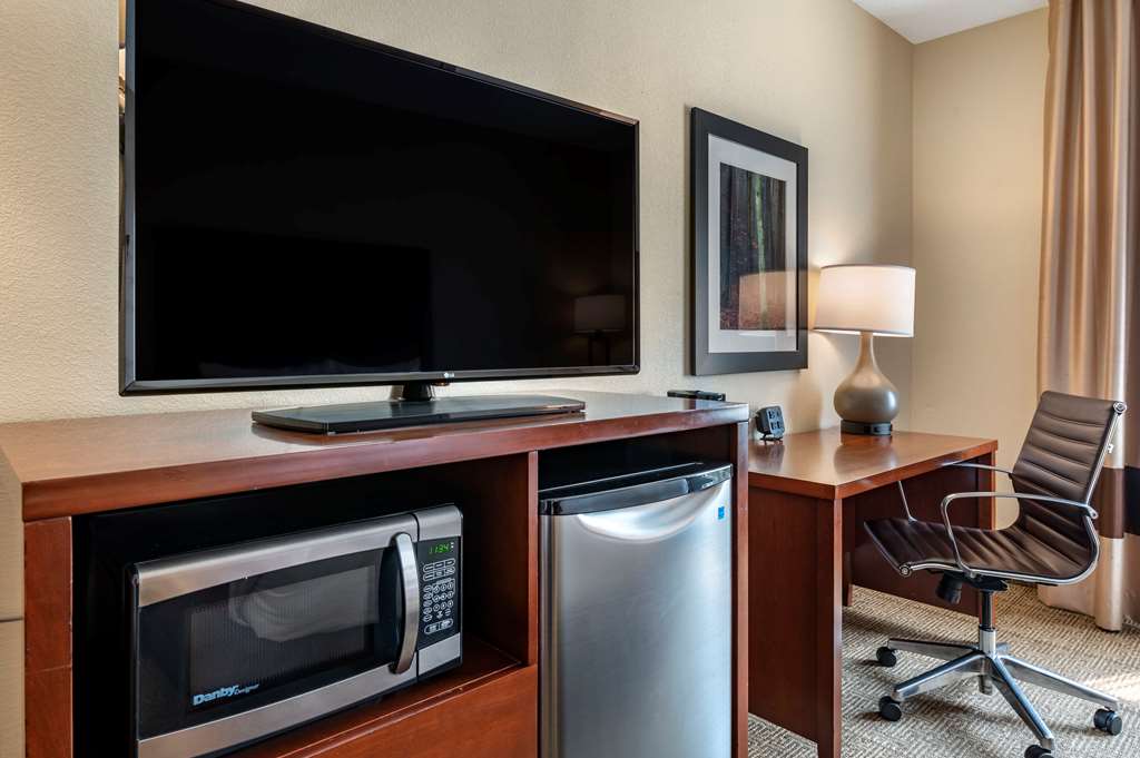 Comfort Suites Columbus West Hilliard - photo 11