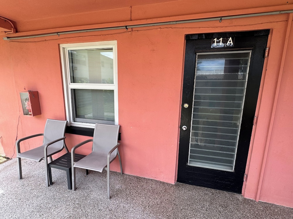 Rolo Beach Hotel - photo 10