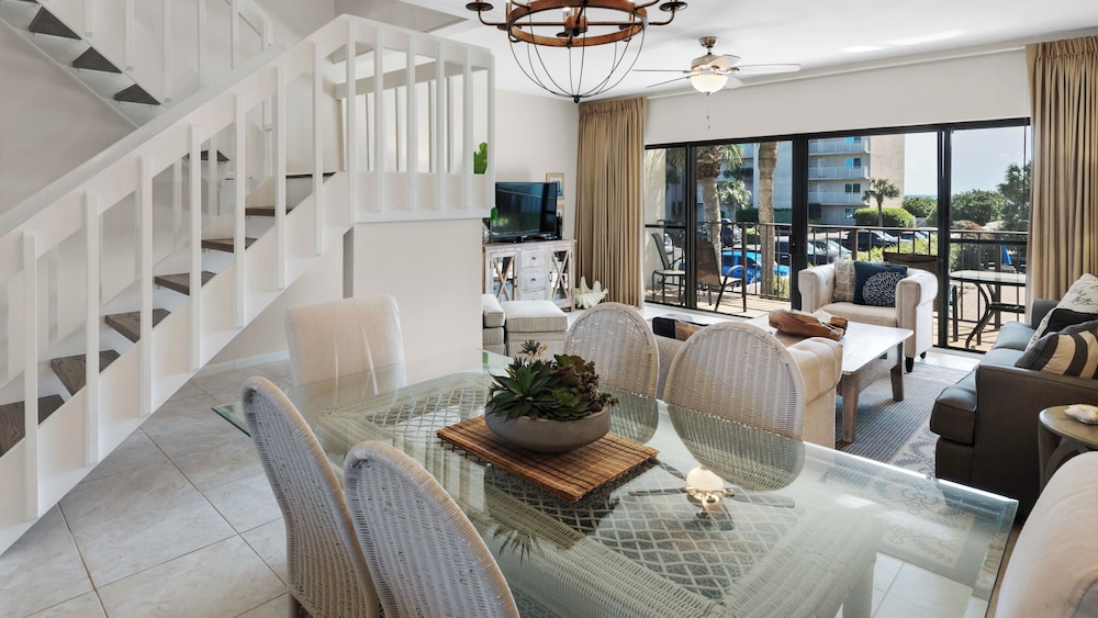 Emerald Hill - photo 143