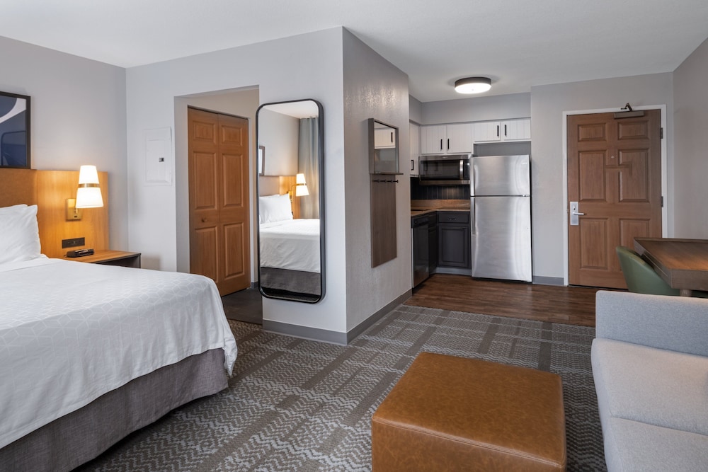 Staybridge Suites Columbus Dublin - photo 7