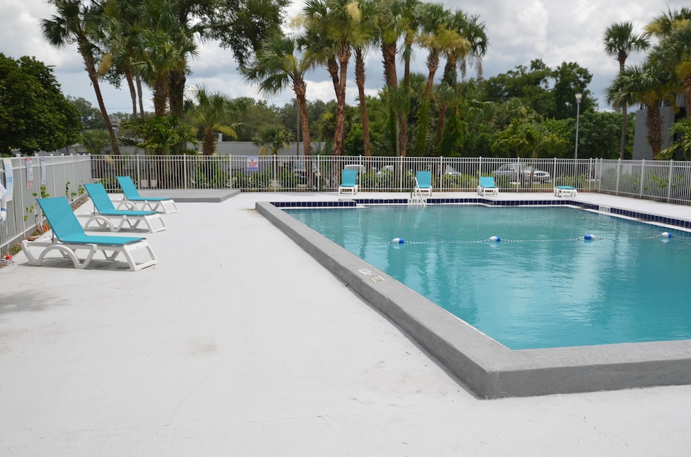 Altamonte Springs Hotel and Suites - photo 21