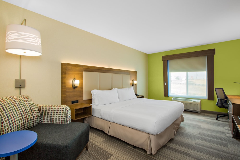 Holiday Inn Express & Suites Ontario an IHG Hotel - photo 3