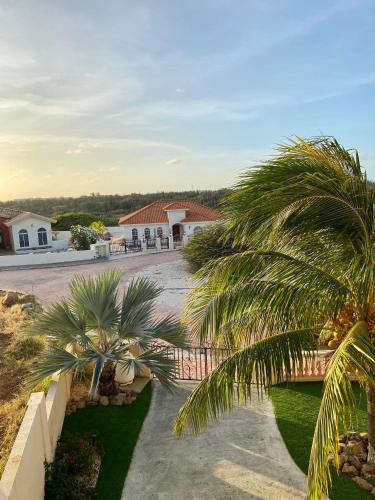 Cozy Apartment 3 min to the Marriott driving — 4-Star Luxury Hotel in Noord, Aruba