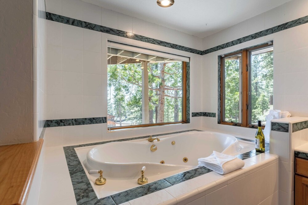 Lakeview Getaway - photo 21