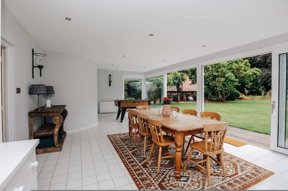 The Partridge From 1000 Per Night in Henley-On-Thames, United Kingdom